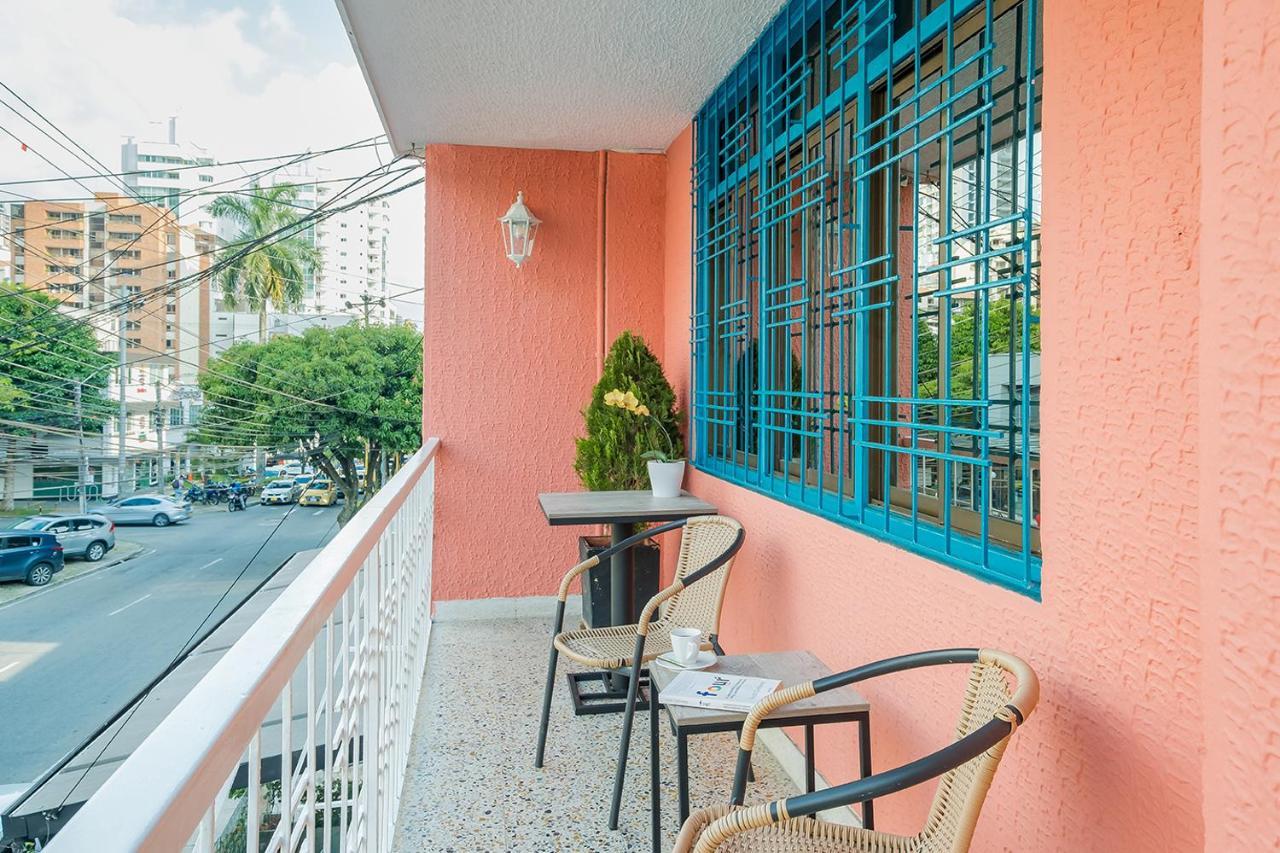 Casa De Pinos Hotel Bucaramanga Exterior photo