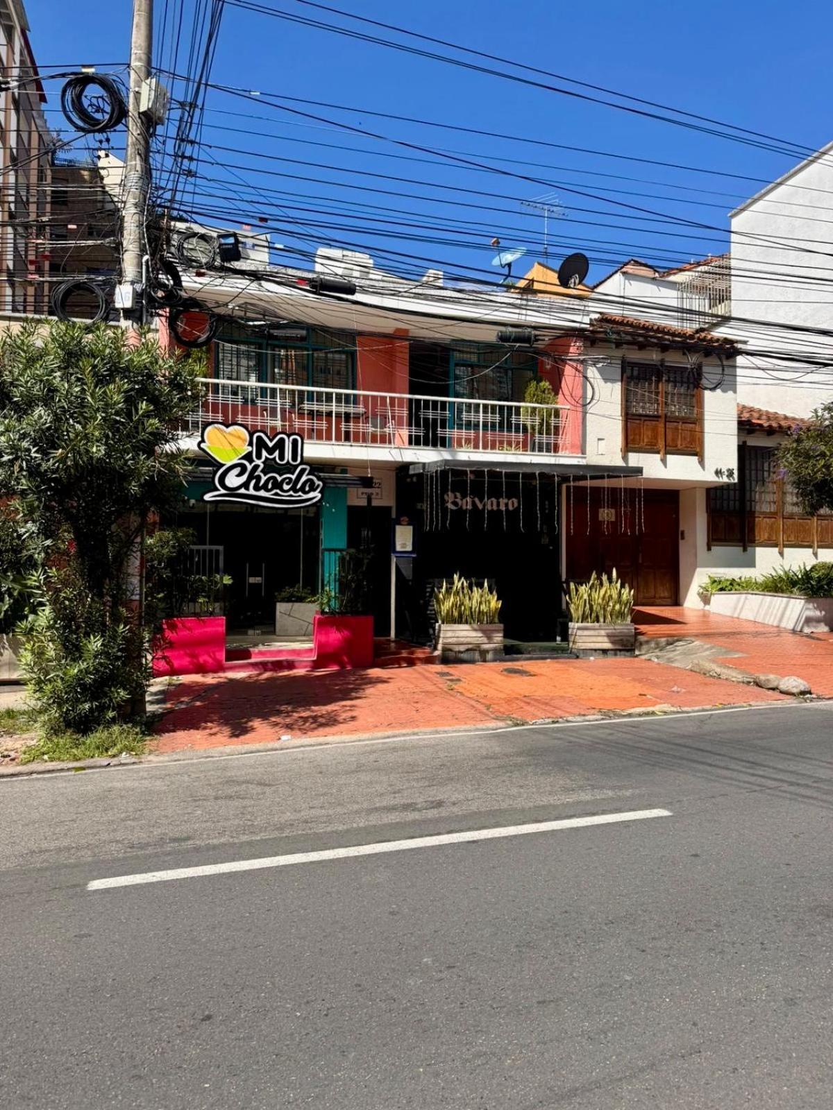 Casa De Pinos Hotel Bucaramanga Exterior photo